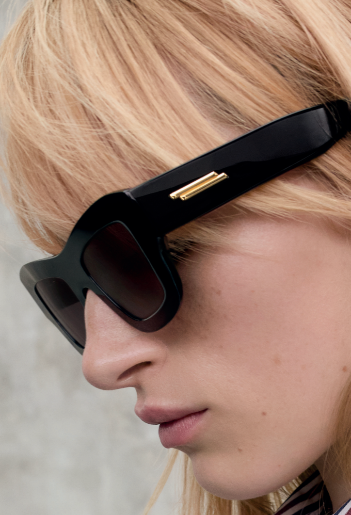 Bottega Veneta Brillenkollektion bei Optikwelt